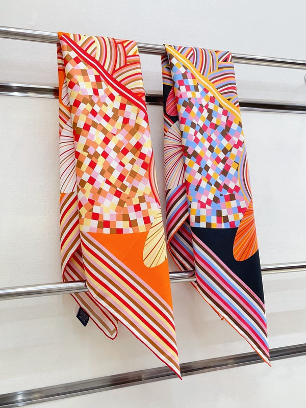 Flores Del Este Scarf 90 CM Black Colorful Silk Twill 310313