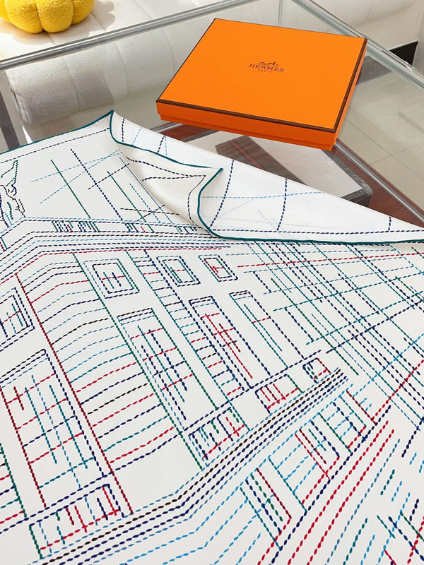 Pique Sellier Shawl 90 CM In White Colorful Silk Twill 312867