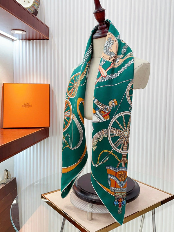 Stately Wheels Scarf 90 CM Dark Green Colorful Silk Twill 312875