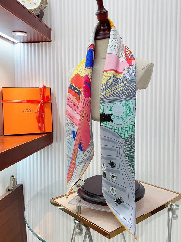 Mystere Au 24 Scarf 90 CM In Grey Colorful Silk Twill 321936