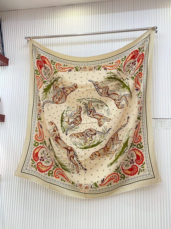 Sciarpa Cheetahs Bandana Double Face 140 CM In Mix Bianco Beige Colorato Cashmere E Seta 334192