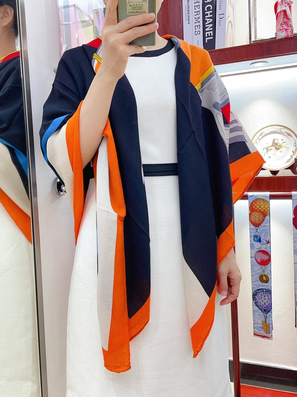 Cheval a la Couverture Scarf 140 CM In Black Colorful Cashmere And Silk 344367