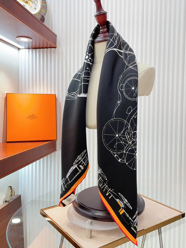 Complication Equestre Scarf 90 CM In Black Mix White Orange Silk Twill 345896