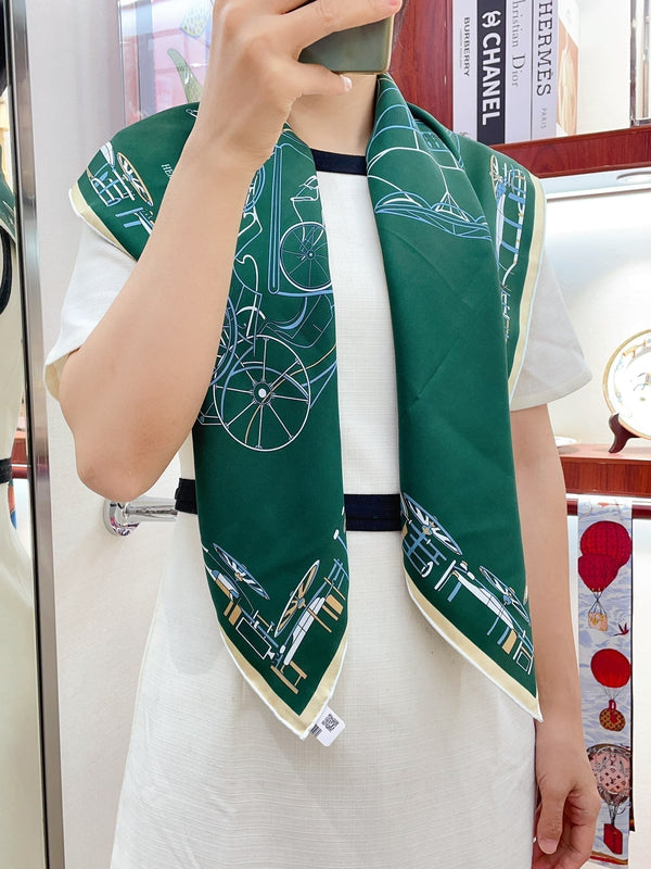 Complication Equestre Scarf 90 CM In Green Coloful Silk Twill  345899