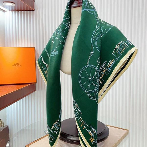 Complication Equestre Scarf 90 CM In Green Coloful Silk Twill  345899