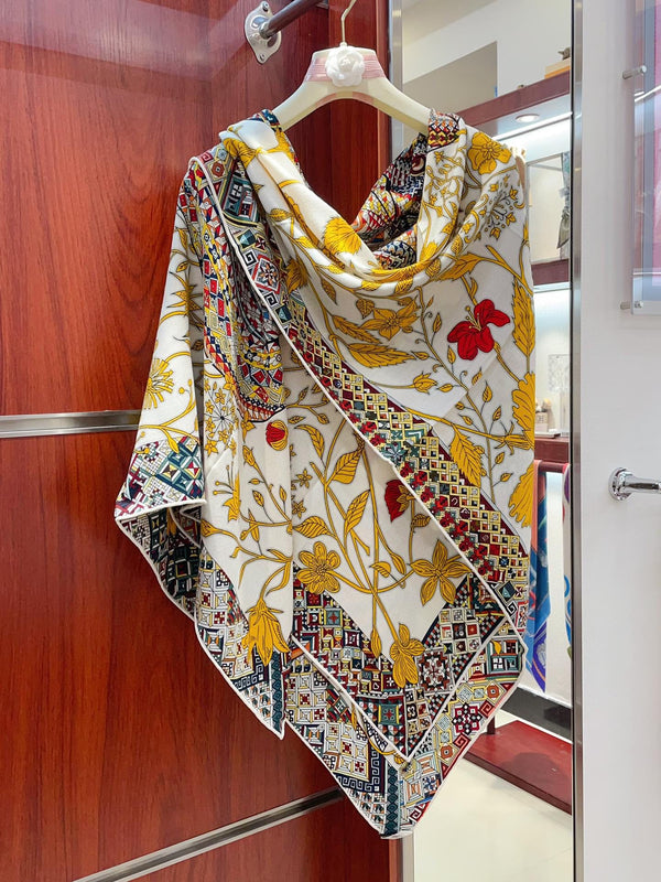 Le Jaguar Et Le Colibri Shawl 135 CM Yellow Colorful Cashmere And Silk 357903