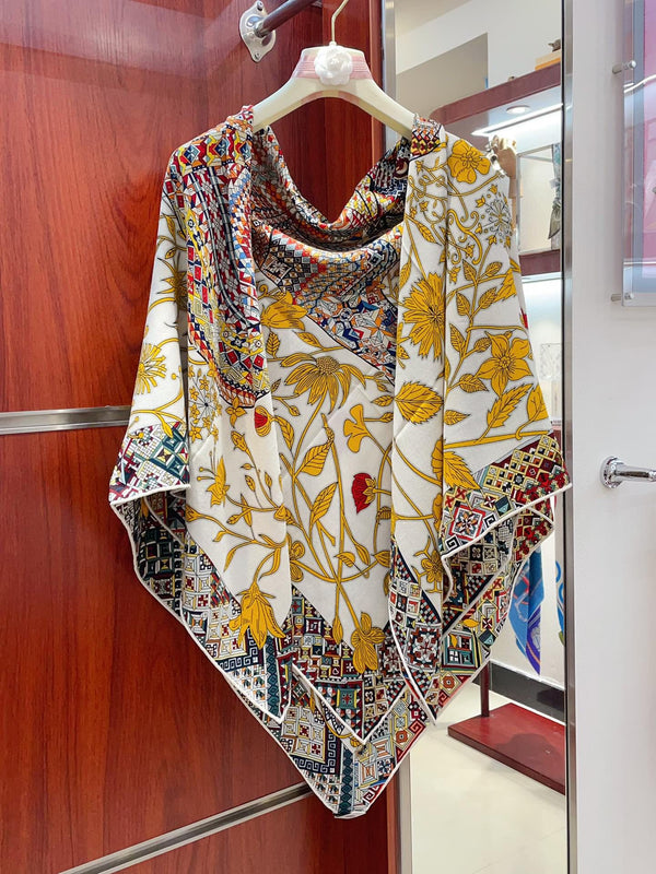 Le Jaguar Et Le Colibri Shawl 135 CM Yellow Colorful Cashmere And Silk 357903