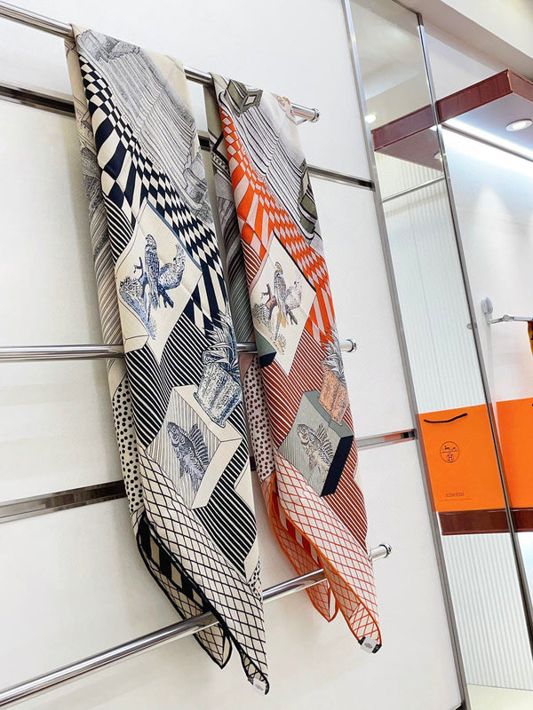 Grand Theatre Nouveau Scarf 135 CM In Black Colorful Cashmere And Silk 362249