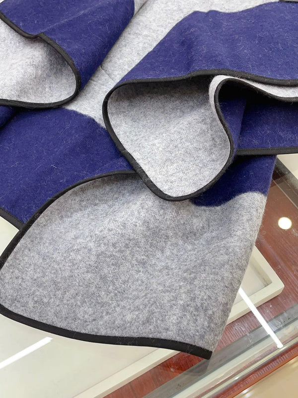 College Poncho 130 CM In Grey Blue Colorful Cashmere 371988