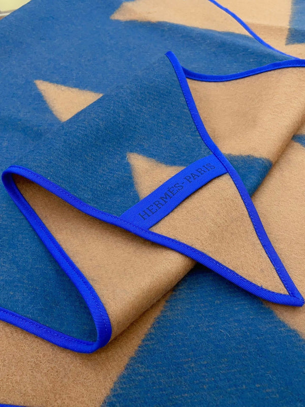 Diamond Shaped Scarf 186 CM In Blue Mix Dark Beige Cashmere 373673