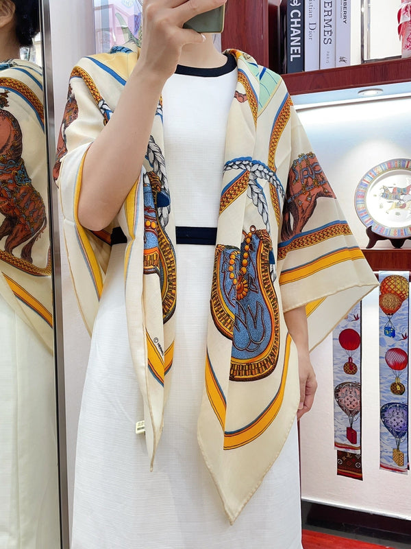 Grand Apparat Forever Scarf 140 CM In White Colorful Cashmere And Silk 378466