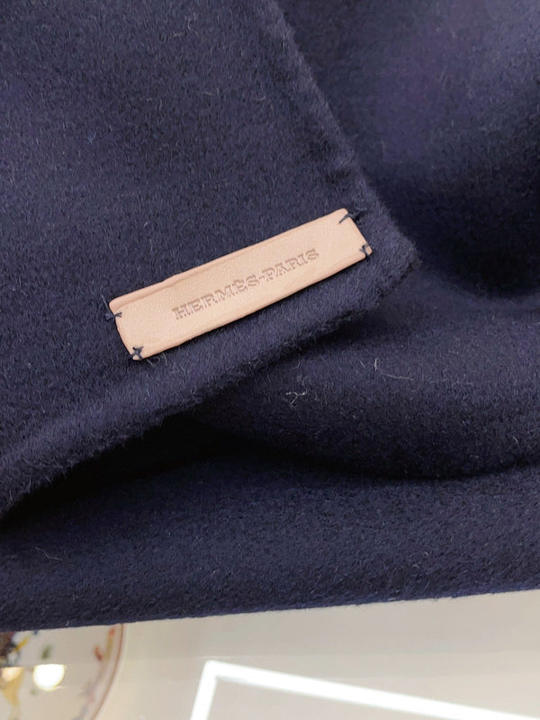 TROMPE L'OEIL STOLE IN NAVY BLUE CASHMERE