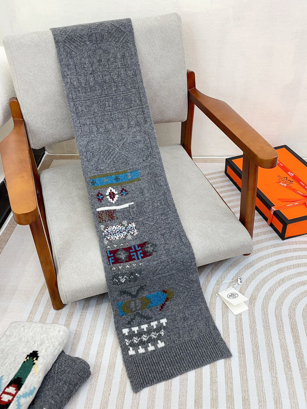 Scarf 120 CM In Grey Black Hand Woven Cashmere 401167