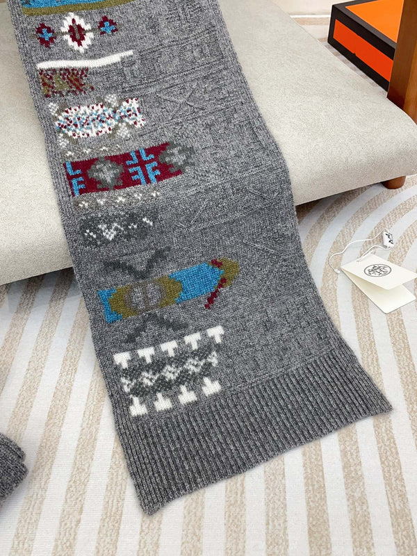 Scarf 120 CM In Grey Black Hand Woven Cashmere 401167