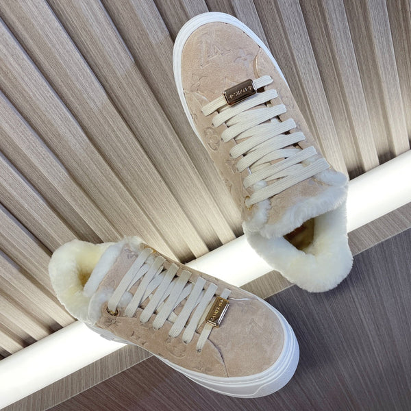 Sneaker LV Time Out 40mm Beige Monogram Suede