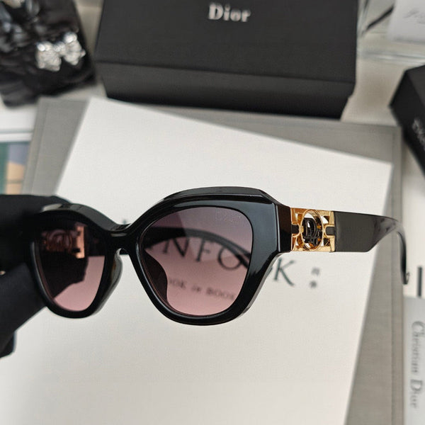 OCCHIALI DA SOLE CAT EYE 58049 IN ACETATO