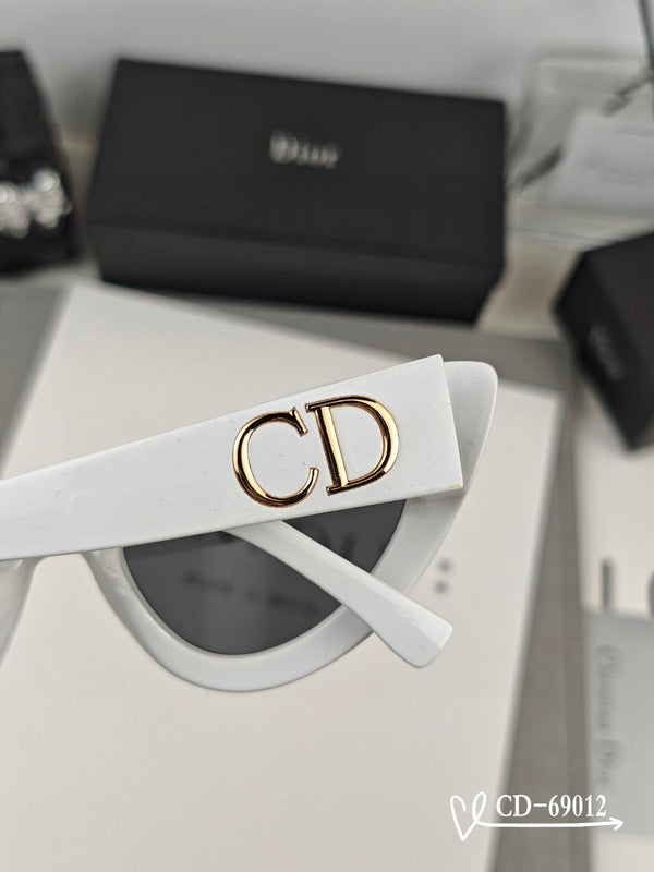 OCCHIALI DA SOLE CAT EYE 69012 IN ACETATO