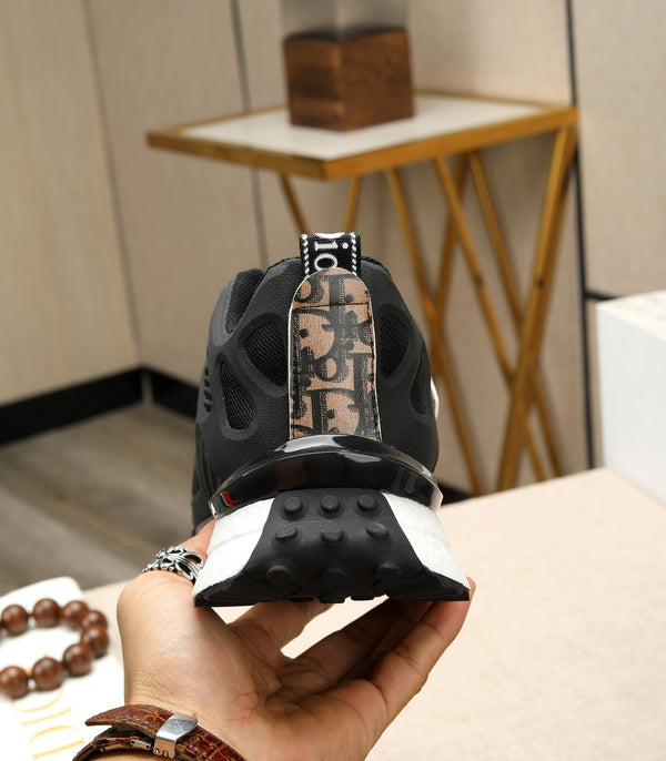 CD RUNNER SNEAKER BLACK AND DUSTY ROSE CALFSKIN