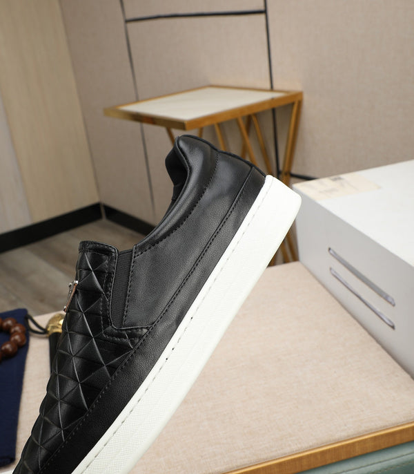 PRA LOAFER IN BLACK EMBOSSED CALFSKIN