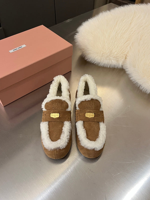 Miu Logo-Embossed Loafer Dark Brown Suede Shearling 455918