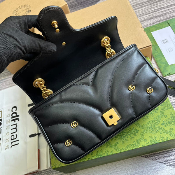 GG MARMONT MEDIUM 26 BAG IN BLACK LAMBSKIN