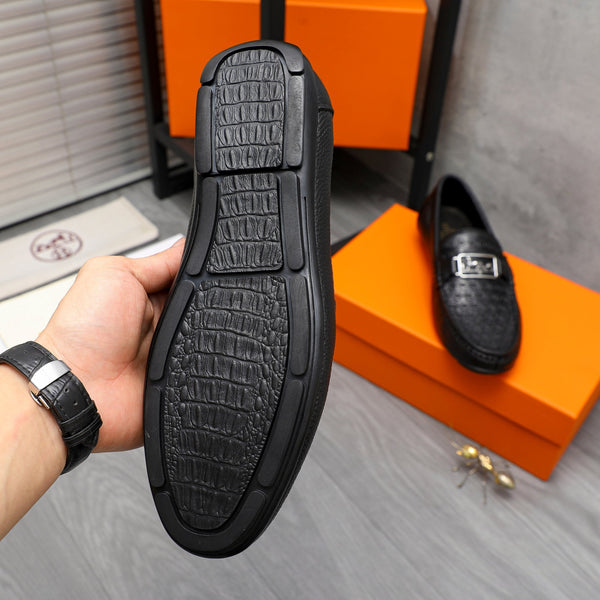 HM CIRCLE MOTIF LOAFER BLACK EMBOSSED CALFSKIN