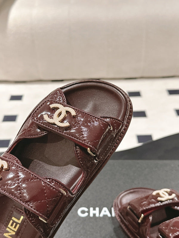 cc 25p logo with pearl mule sandal burgundy leather 237578
