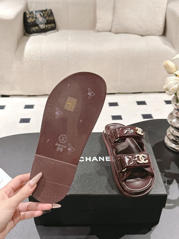 cc 25p logo with pearl mule sandal burgundy leather 237578