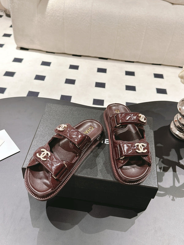 cc 25p logo with pearl mule sandal burgundy leather 237578