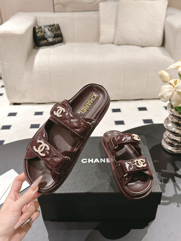 cc 25p logo with pearl mule sandal burgundy leather 237578