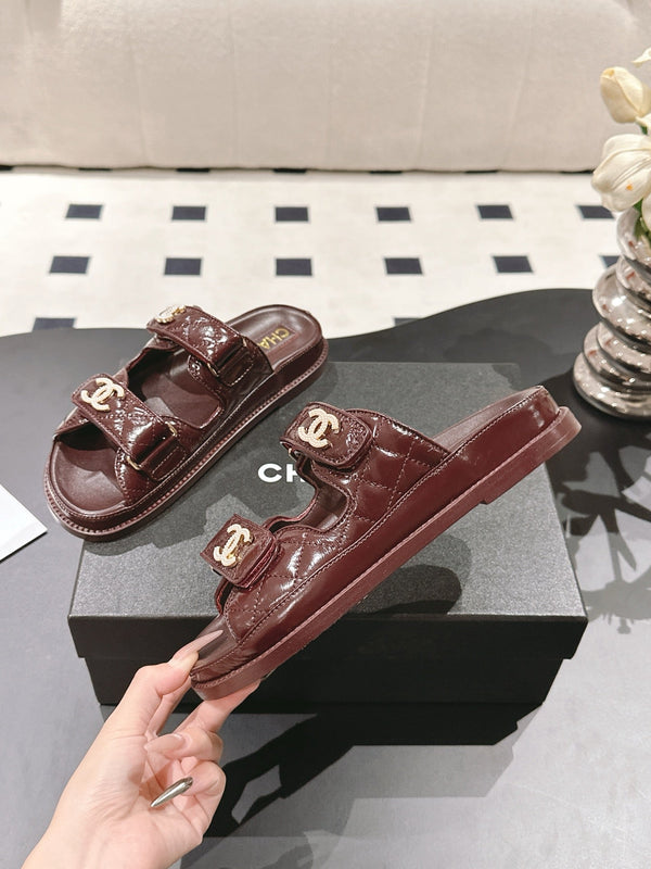 cc 25p logo with pearl mule sandal burgundy leather 237578