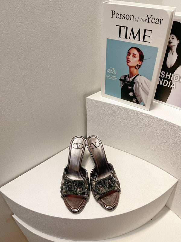 VT High Heeled Sandals Gray Sheepskin 292845