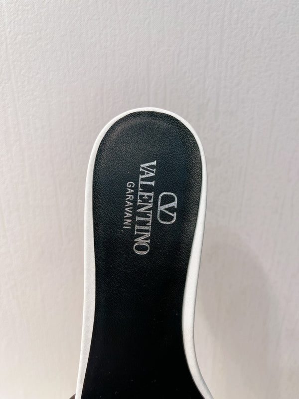 VT Moon Slides in Leather White Cowhide 292865