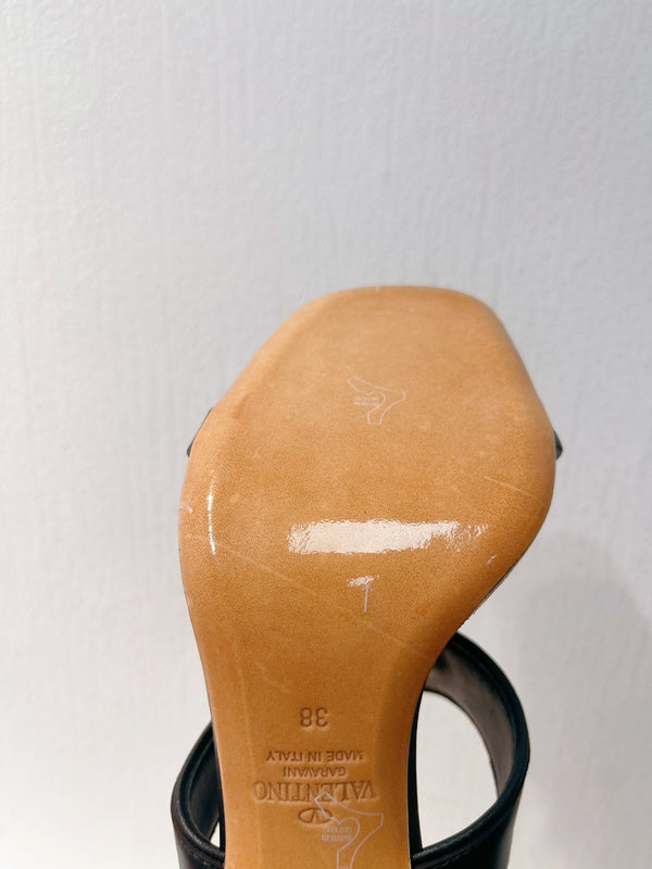 VT Heeled Sandal Black Cowhide 292877