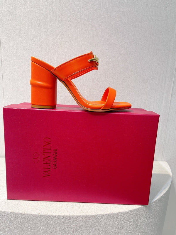 VT Heeled Sandal Fire Cowhide 292881