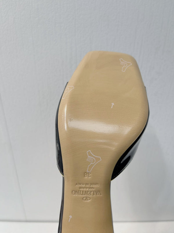 VT Mid Heel Mule Sandal Black Sheepskin 292757