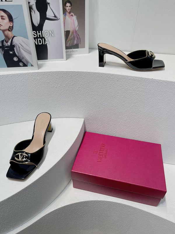 VT Mid Heel Mule Sandal Black Sheepskin 292757