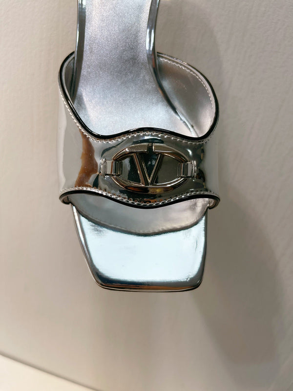 VT Mid Heel Mule Sandal Silver Sheepskin 292765