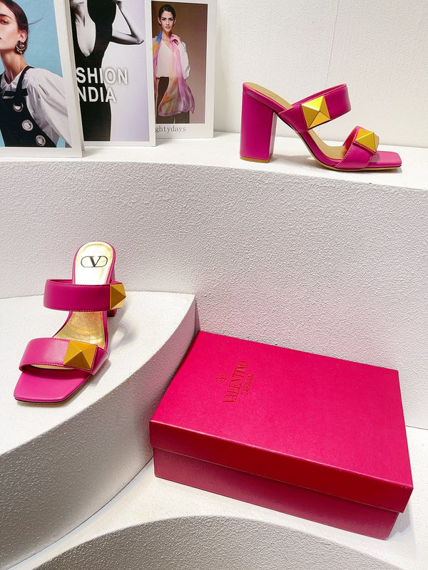 VT One Stud Leather Sandals Fuchsia Pink Cowhide 292754