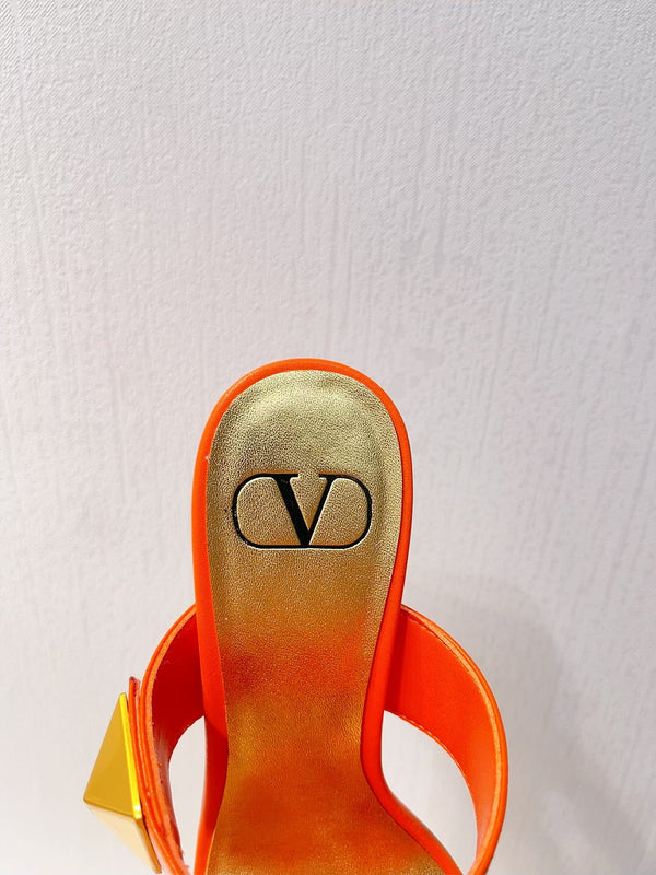 VT One Stud Leather Sandals Orange Cowhide 292755