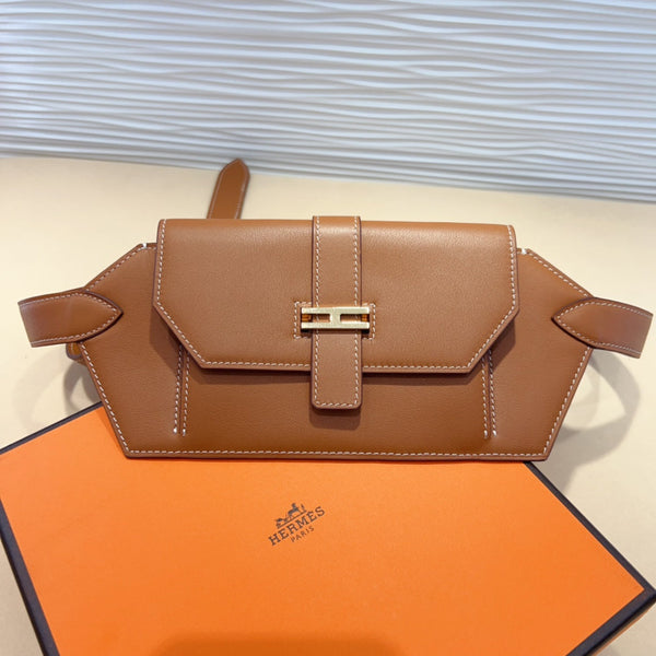 elan pocket 30 belt brown bag