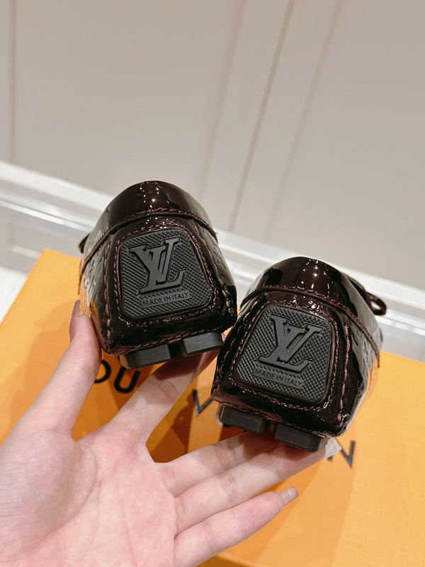 LV Gloria Loafer Dark Burgundy Embossed Patent Calfskin 480736