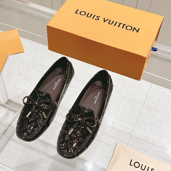 LV Gloria Loafer Dark Burgundy Embossed Patent Calfskin 480736