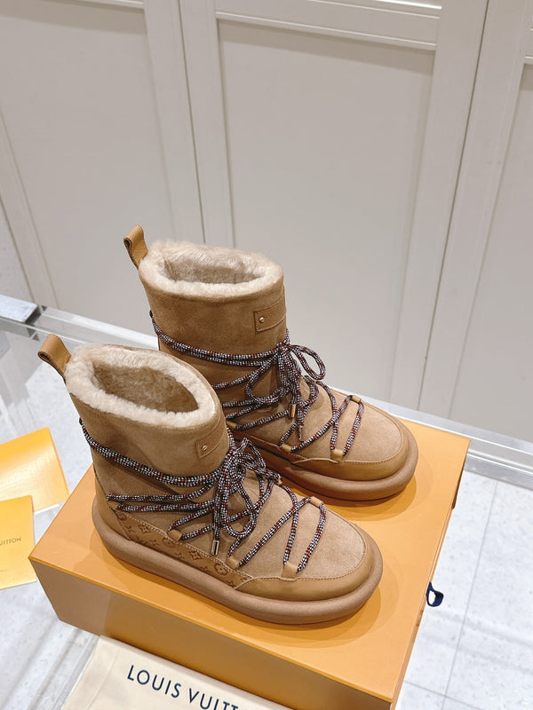STIVALETTO CON PLATEAU ASPEN IN CAMOSCIO E SHEARLING CON MONOGRAMMA MARRONE SIDRO