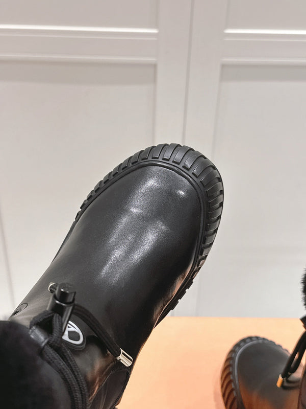 STIVALETTO RUBY FLAT IN VITELLO NERO E NYLON CON MONOGRAMMA