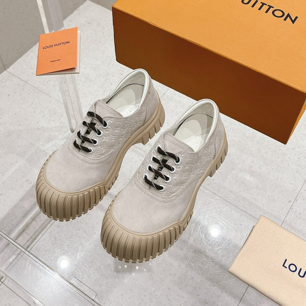 LV Ruby Flat Derby Sneaker Light Grey Embossed Suede 480785