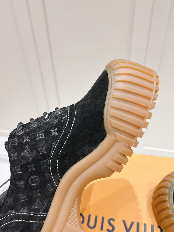 LV Ruby Flat Derby Sneaker Black Embossed Suede 480788