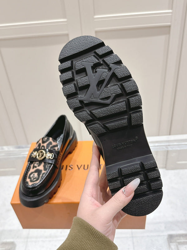LV District Flat Loafer Black Hairy Calf Leather 480793