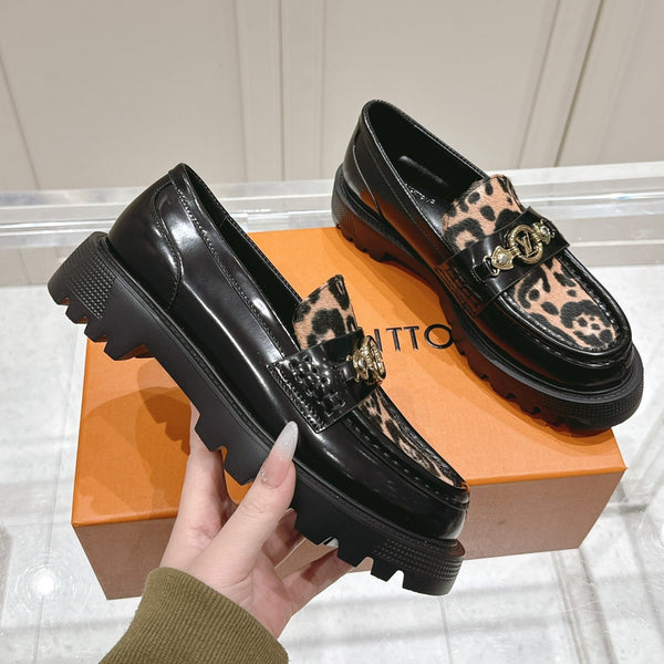 LV District Flat Loafer Black Hairy Calf Leather 480793