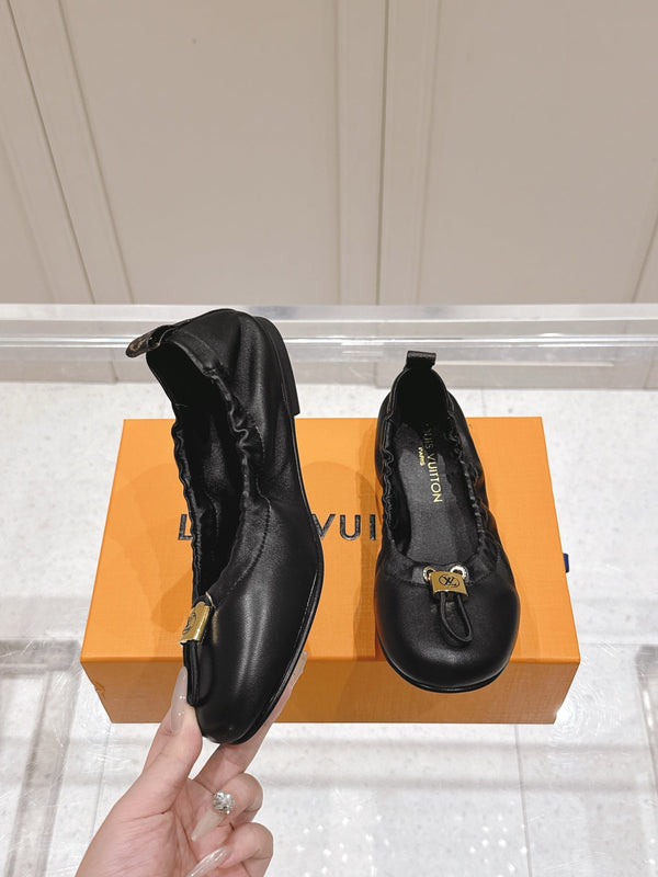 LV 25PF Nolita Flat Ballerina Black Sheepskin 480514